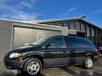 Chrysler Voyager Town & Country | AUTOMAAT | 7 PERSOON | AC, Auto's, Chrysler, Gebruikt, 700 kg, 7 stoelen, Zwart