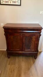 Prachtige kleine houten  kast, Antiek en Kunst, Antiek | Meubels | Kasten, Ophalen