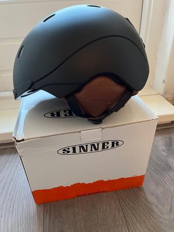 Ski helm Sinner Titan Matte Black XL (61 cm) beschikbaar voor biedingen