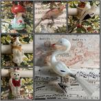 Oude kerstbal melkwit ooievaar, beer, hond,paddenstoel,vogel, Diversen, Kerst, Ophalen of Verzenden, Gebruikt