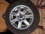 Winterbanden Kia Ceed, Ophalen, Gebruikt, 15 inch, Banden en Velgen