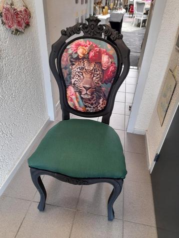 1 x barok stoel opnieuw gestoffeerd tyger beschikbaar voor biedingen