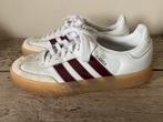 Adidas samba 40, Kleding | Dames, Schoenen, Ophalen of Verzenden, Zo goed als nieuw, Wit, Sneakers of Gympen