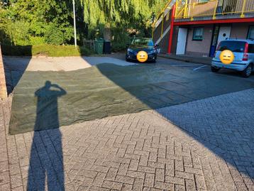 Grondzeil 7.70 x 5.70 meter  beschikbaar voor biedingen