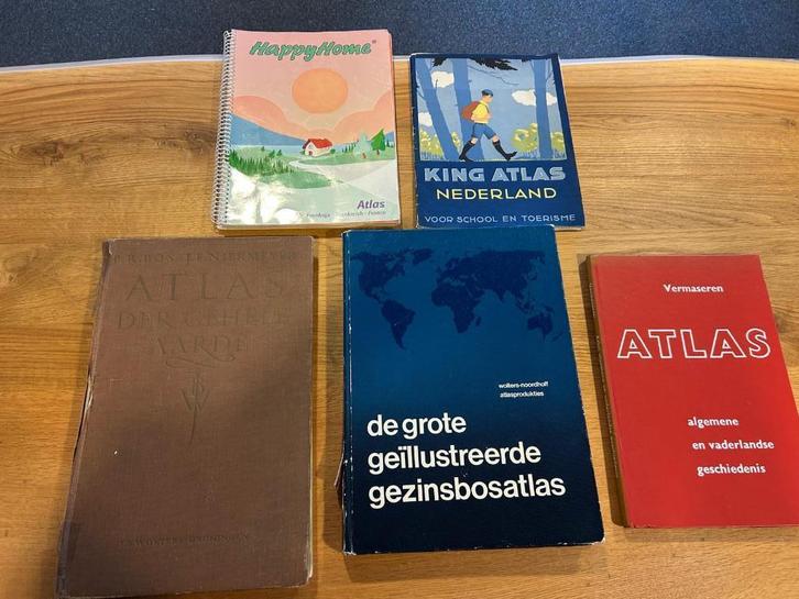 5 Atlassen, Boeken, Atlassen en Landkaarten, Gelezen, Overige atlassen, Wereld, 1800 tot 2000, Ophalen