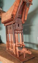 Authentieke maquette Tongkonan Toraja model!, Antiek en Kunst, Ophalen of Verzenden