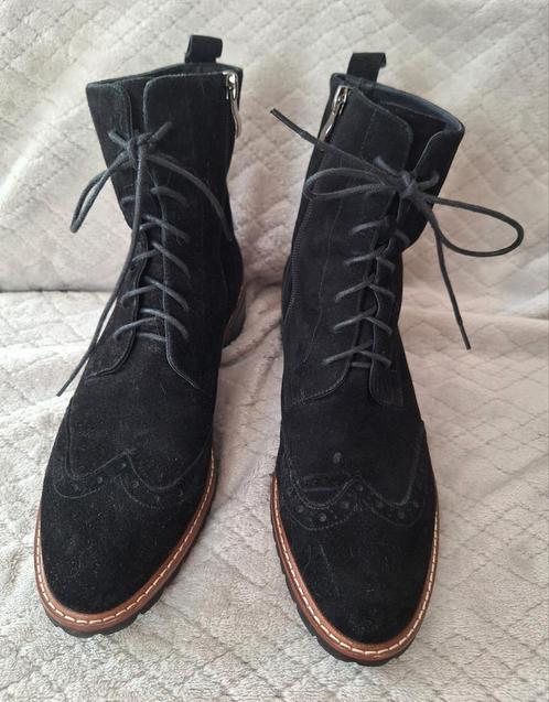 Zwarte, suede laarzen van Di Lauro, maat 40, Kleding | Dames, Schoenen, Zo goed als nieuw, Lage of Enkellaarzen, Zwart, Ophalen of Verzenden
