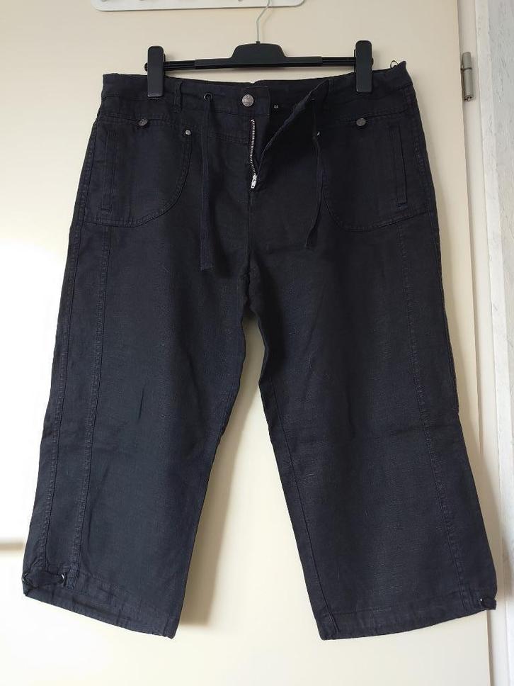 3/4 broek Pescara zwart linnen maat 44, Kleding | Dames, Broeken en Pantalons, Zo goed als nieuw, Maat 42/44 (L), Zwart, Driekwart