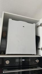 Vriezertje wit, Witgoed en Apparatuur, Vriezers en Diepvrieskisten, Ophalen, Vrieskist, Gebruikt, Minder dan 85 cm