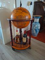 Vintage Globe Bar met Barstoelen, Huis en Inrichting, Barren, Ophalen of Verzenden, Gebruikt, Inclusief barstoelen