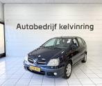 Nissan Almera Tino 1.8 Acenta (bj 2006, automaat), Stof, 4 cilinders, 700 kg, 116 pk
