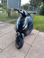 Zip 4t, Fietsen en Brommers, Scooters | Piaggio, Ophalen, Zip, Zo goed als nieuw, Benzine