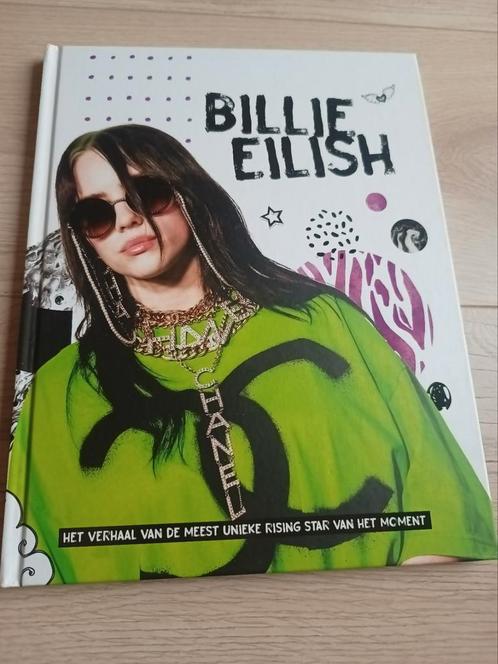 Malcolm Croft - Billie Eilish, Boeken, Biografieën, Zo goed als nieuw, Ophalen of Verzenden