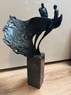 Bronzen kunstwerk Toekomst  van Bernadette Leijdekkers, Antiek en Kunst, Ophalen of Verzenden