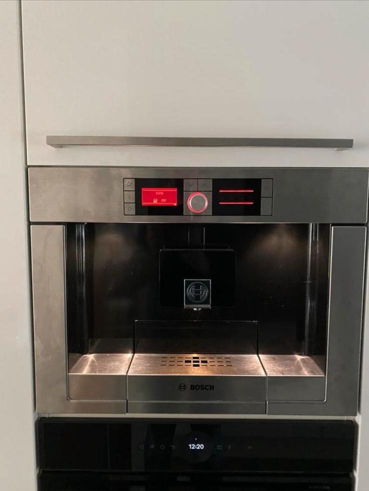 Bosch inbouw koffieautomaat, Witgoed en Apparatuur, Koffiezetapparaten, 10 kopjes of meer, Ophalen of Verzenden, Zo goed als nieuw