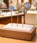 3 x Oude steek speldjes, Verzamelen, Speldjes, Pins en Buttons, Ophalen of Verzenden, Gebruikt, Overige onderwerpen, Speldje of Pin