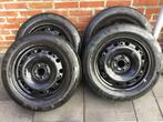 Stalen Velgen met Radiaalbanden - Skoda Fabia, Auto-onderdelen, Banden en Velgen, Ophalen, Gebruikt, 15 inch, Banden en Velgen