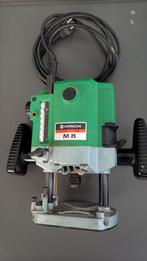Hitachi M8 router / frees, Doe-het-zelf en Verbouw, Gereedschap | Freesmachines, Gebruikt, Ophalen of Verzenden, Bovenfrees, Hitachi