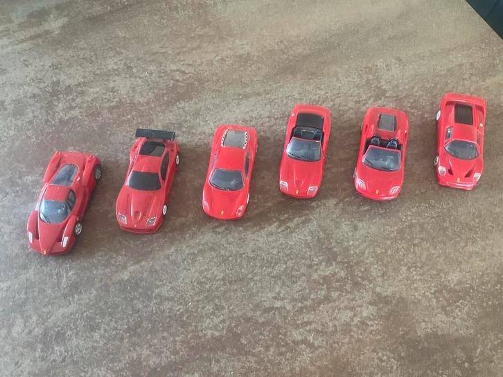 Ferrari Shell V-Power Collectie - 6 stuks 1:38, Hobby en Vrije tijd, Modelauto's | Overige schalen, Gebruikt, Auto, Ophalen of Verzenden