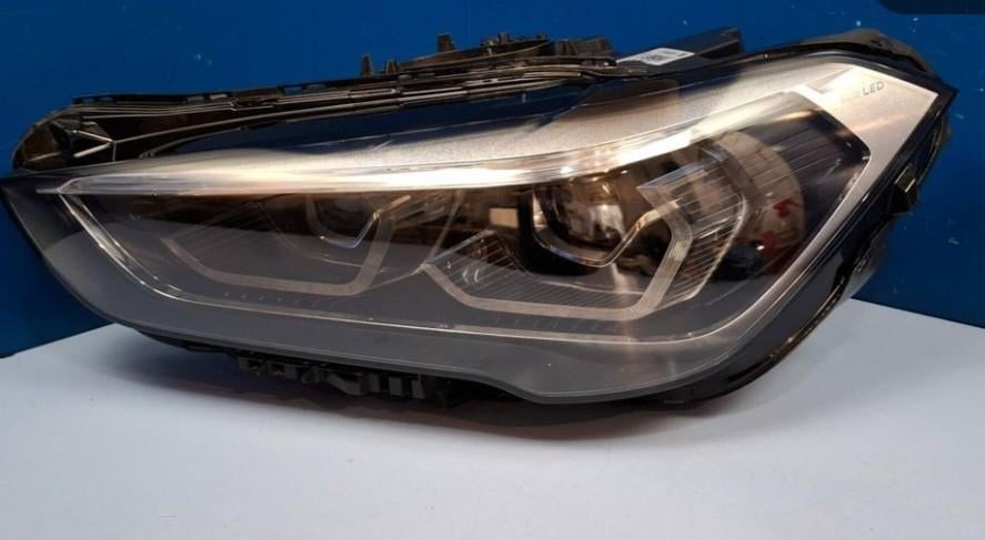 Bmw X1 F48
led koplamp links

In perfecte staat, Auto-onderdelen, Verlichting, Ophalen of Verzenden, BMW