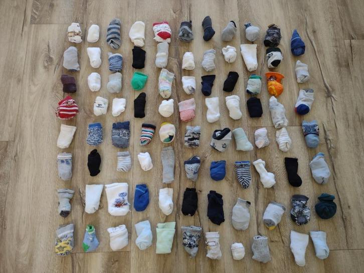 Mooie set baby sokjes, sokken partij baby. Newborn tot 26., Kinderen en Baby's, Babykleding | Baby-kledingpakketten, Zo goed als nieuw