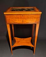 18e eeuws Louis XVI naaitafeltje, Antiek en Kunst, Ophalen