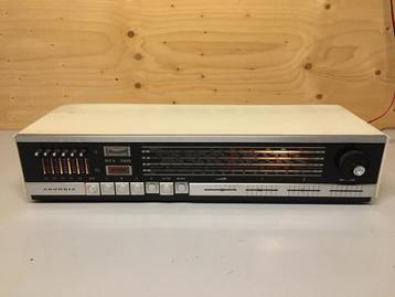 Grundig RTV-700 defect tafelradio  beschikbaar voor biedingen