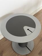 Leolux bijzettafel met 3 electrapunten., Minder dan 55 cm, Rond, Zo goed als nieuw, Leolux, Calumet, Hugo de Ruiter, wandcontactdoos.
