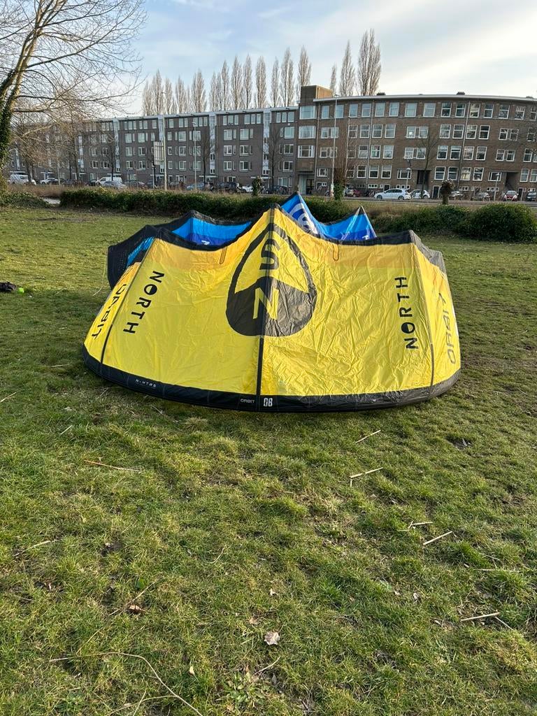 North Orbit 2025 8m (evt met bar), Watersport en Boten, Kitesurfen, Geen board, Ophalen of Verzenden, Zo goed als nieuw