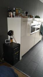 Moderne witte hoogglans keuken+Bosch   GEDEMONTEERD, Huis en Inrichting, Keuken | Complete keukens, Wit, Dubbelwandige keuken