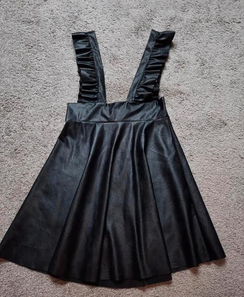 Imitatieleer jurkje maat 38, Kleding | Dames, Jurken, Zo goed als nieuw, Maat 38/40 (M), Zwart, Boven de knie, Ophalen of Verzenden