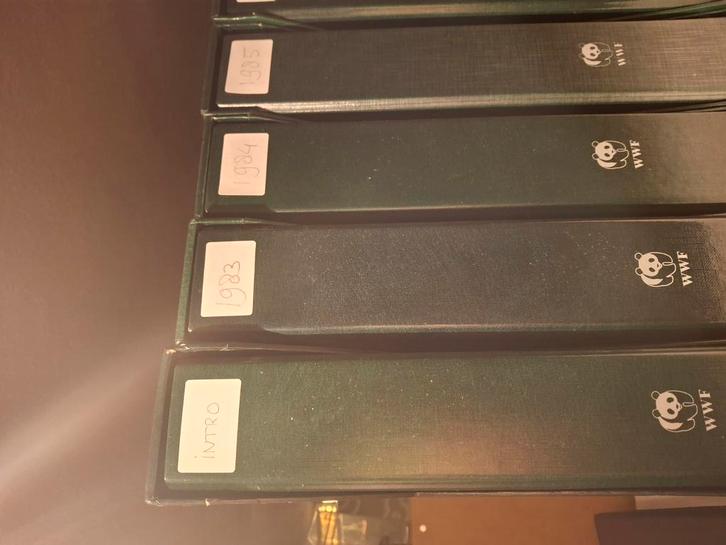 collectie mappen wnf/wwf, Postzegels en Munten, Postzegels | Volle albums en Verzamelingen, Buitenland, Ophalen