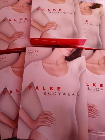 Falke body, maat M, nieuw beschikbaar voor biedingen