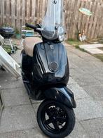 Vespa lx50 4takt super zuinig, Fietsen en Brommers, Scooters | Vespa, Ophalen, Maximaal 45 km/u, 49 cc, Zo goed als nieuw