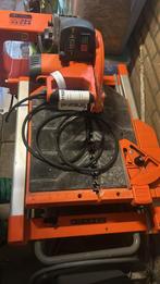 IQ Steenzaagmachine met Stofafzuiging, Doe-het-zelf en Verbouw, Gereedschap | Zaagmachines, Ophalen, Gebruikt, Cirkelzaag, 70 mm of meer