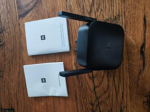 Xiaomi Mi Wi-Fi Range Extender Pro, Computers en Software, Netwerk switches, Zo goed als nieuw, Ophalen of Verzenden