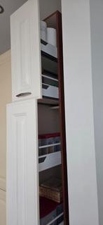 Apotekerkast.Cremewit Uittrekbare keukenkast, Huis en Inrichting, Keuken | Keukenelementen, Minder dan 50 cm, Wit, Ophalen of Verzenden