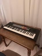 Keyboard YAMAHA f50, Muziek en Instrumenten, Keyboards, Ophalen, Zo goed als nieuw, 61 toetsen, Yamaha
