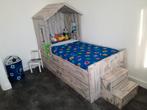 Steigerhouten kinderbed, Ophalen, 85 tot 100 cm, Zo goed als nieuw, Matras