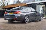 BMW 3-serie 318i M Sport Automaat I 19 Inch I Led I Sportsto, Auto's, BMW, Automaat, Euro 6, Alcantara, Origineel Nederlands