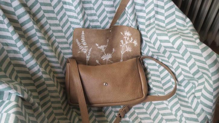 Keecie, leren tas, model Picking Flowers, moss used look, Sieraden, Tassen en Uiterlijk, Tassen | Schoudertassen, Zo goed als nieuw
