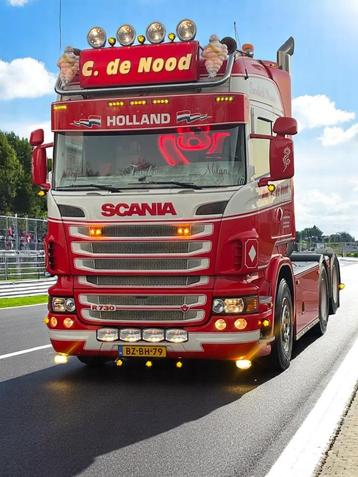 Scania R730 - 6x2 V8 - Showtruck beschikbaar voor biedingen