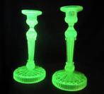 2 vaseline uranium glas art deco: kandelaars, ca 1920, Verzenden