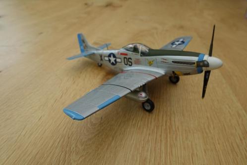 Modelvliegtuig Armour P-51 Mustang, Fickle Fanny., Hobby en Vrije tijd, Modelbouw | Vliegtuigen en Helikopters, Zo goed als nieuw