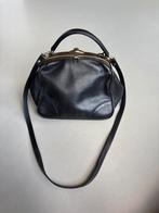 Vintage leren beugeltasje, Sieraden, Tassen en Uiterlijk, Tassen | Damestassen, Ophalen of Verzenden, Gebruikt, Zwart, Handtas