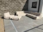 Beige/écru Bouclé 5delige set in nieuwstaat!, Ophalen of Verzenden, Cassina sede artifort leolux togo ligne roset b&b italia knoll