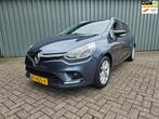 Renault Clio Estate 0.9 TCe Limited Navi Lmv Privacy glas, Auto's, Voorwielaandrijving, 898 cc, Stof, Gebruikt