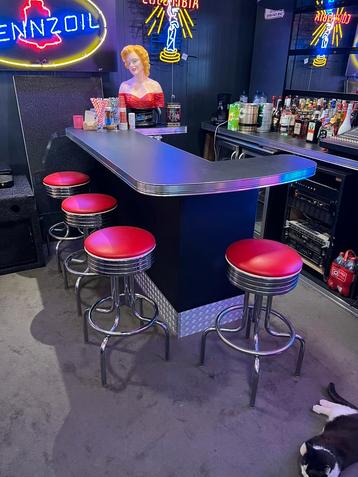 Bel Air bar 205 x 107 cm beschikbaar voor biedingen