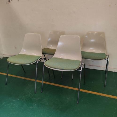 Vintage Wilkhahn set eetkamer stoelen, Huis en Inrichting, Stoelen, Gebruikt, Vier, Kunststof, Metaal, Stof, Wit, Ophalen