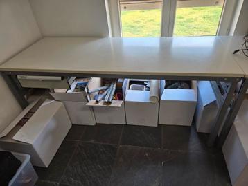 3x Treston inpak/werktafels 180x70 (1x met lade) beschikbaar voor biedingen